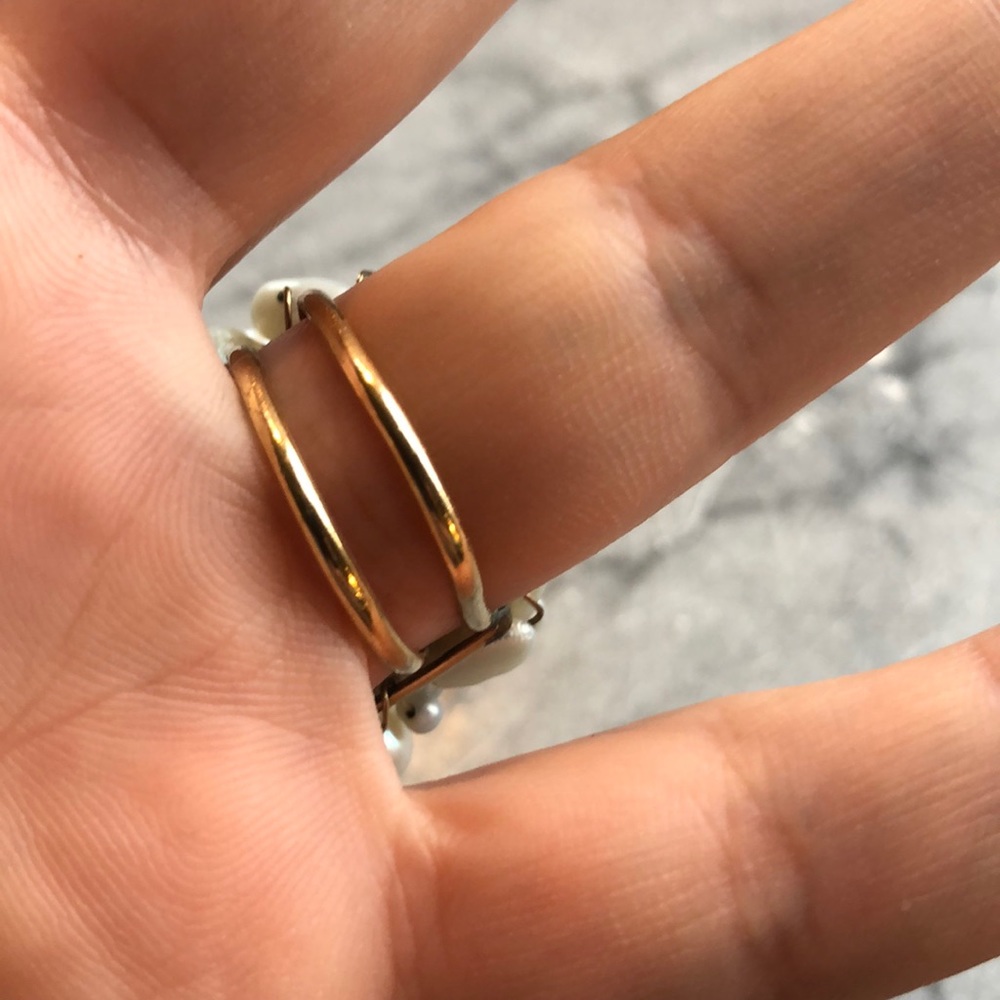 Multi-Strand Pearl Ring - image 7